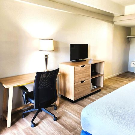 Days Inn By Wyndham Denver Downtown Dış mekan fotoğraf