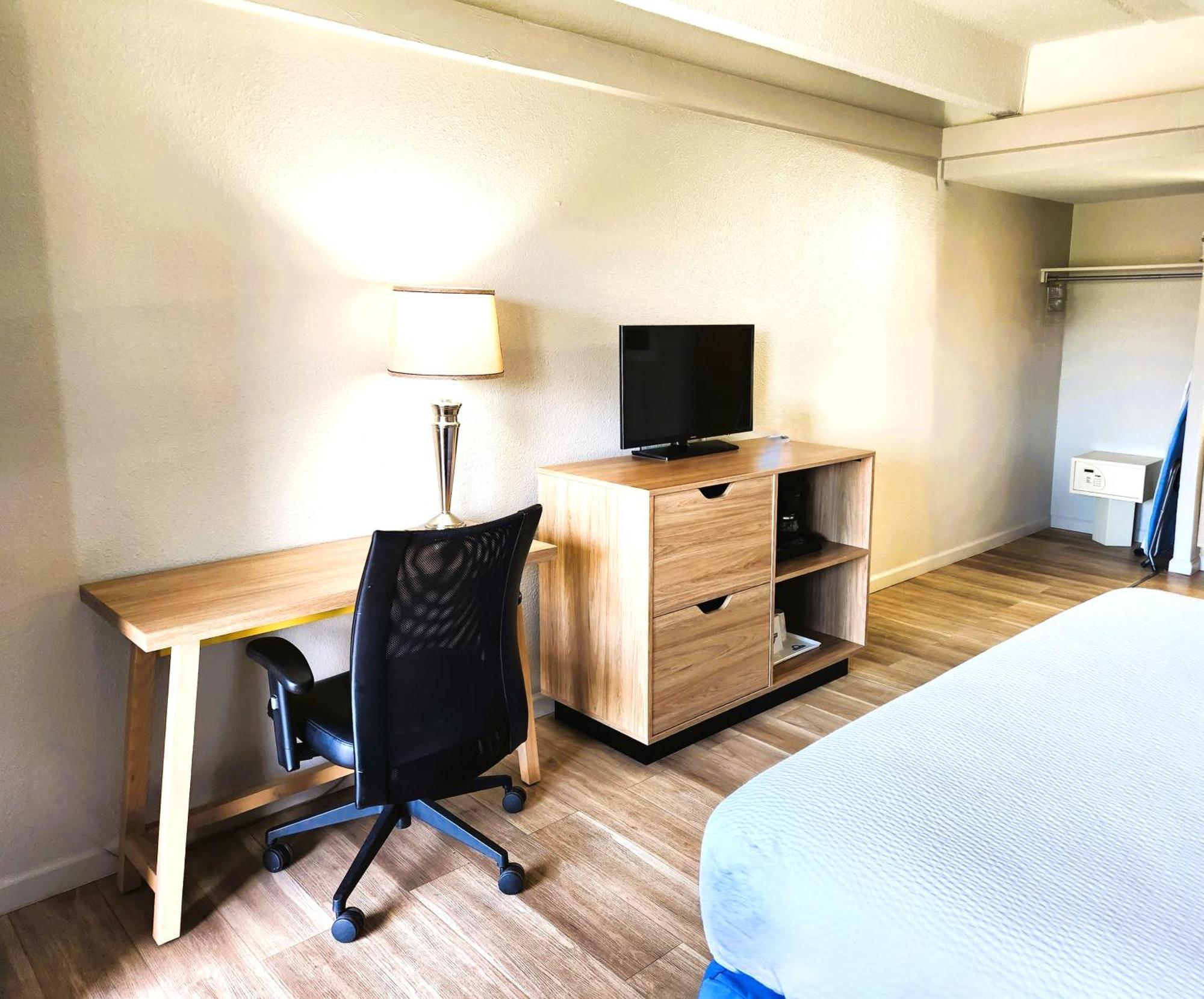 Days Inn By Wyndham Denver Downtown Dış mekan fotoğraf